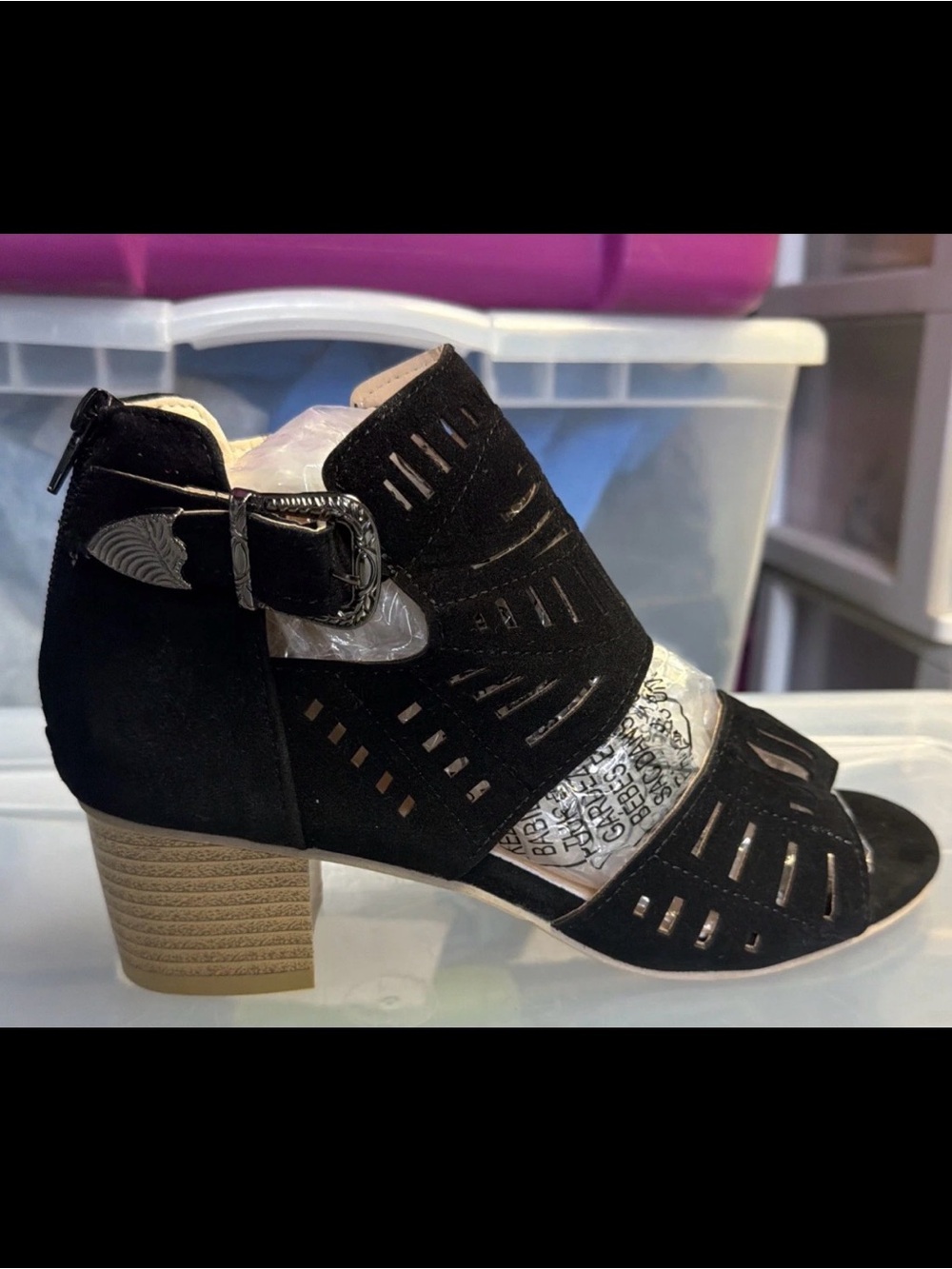 Yasirun Women’s Black Cutout Heeled Sandals Black Suede Size 9 M US